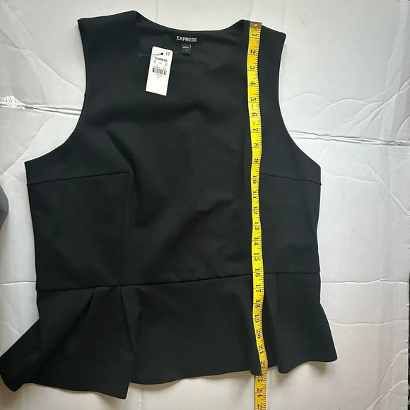 NWT EXPRESS Peplum Tank Top Sleeveless Blouse Black Pleated L Career Office - Picture 6 of 6